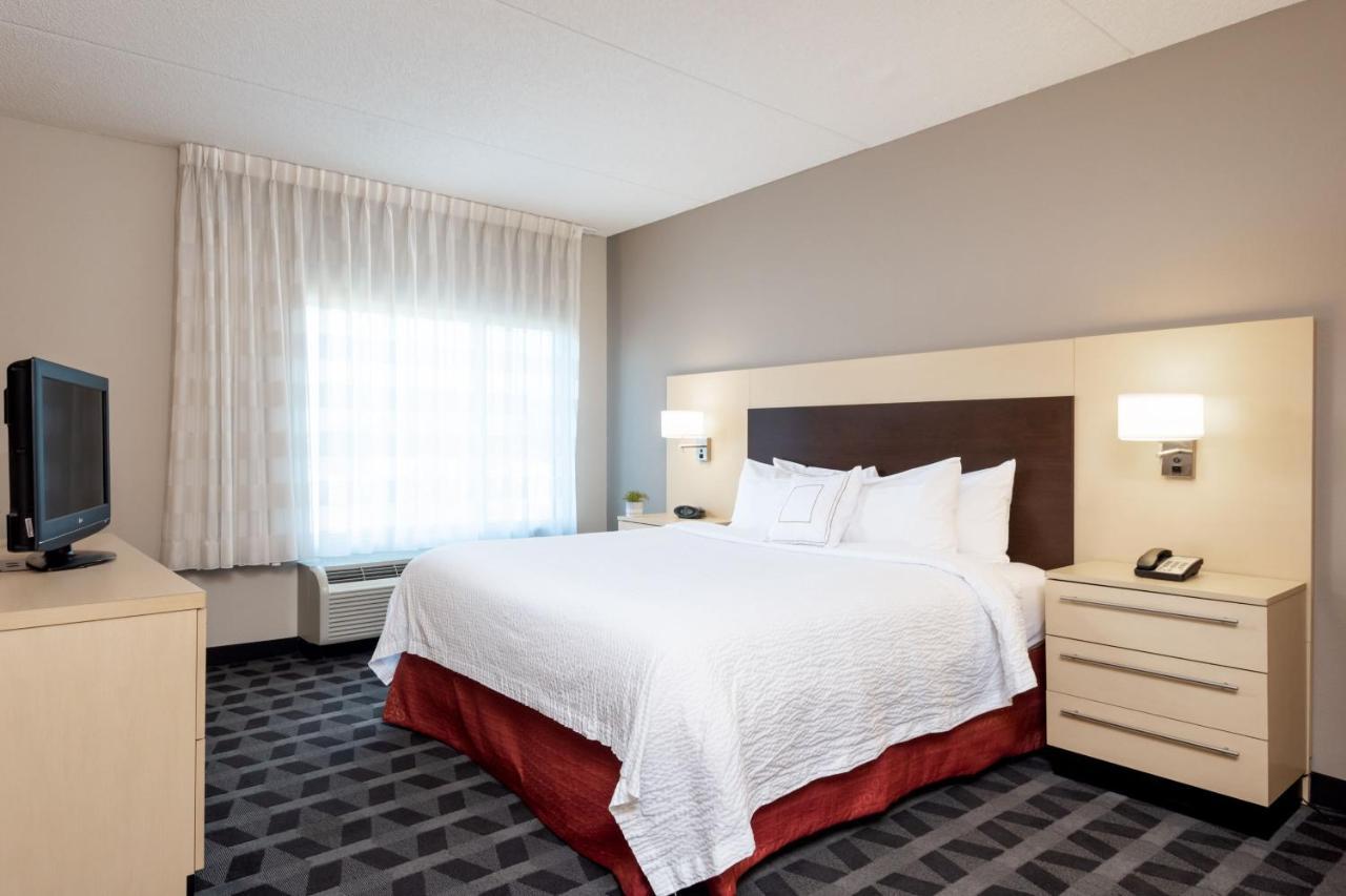 Towneplace Suites By Marriott Charlotte Мурсвілл Екстер'єр фото