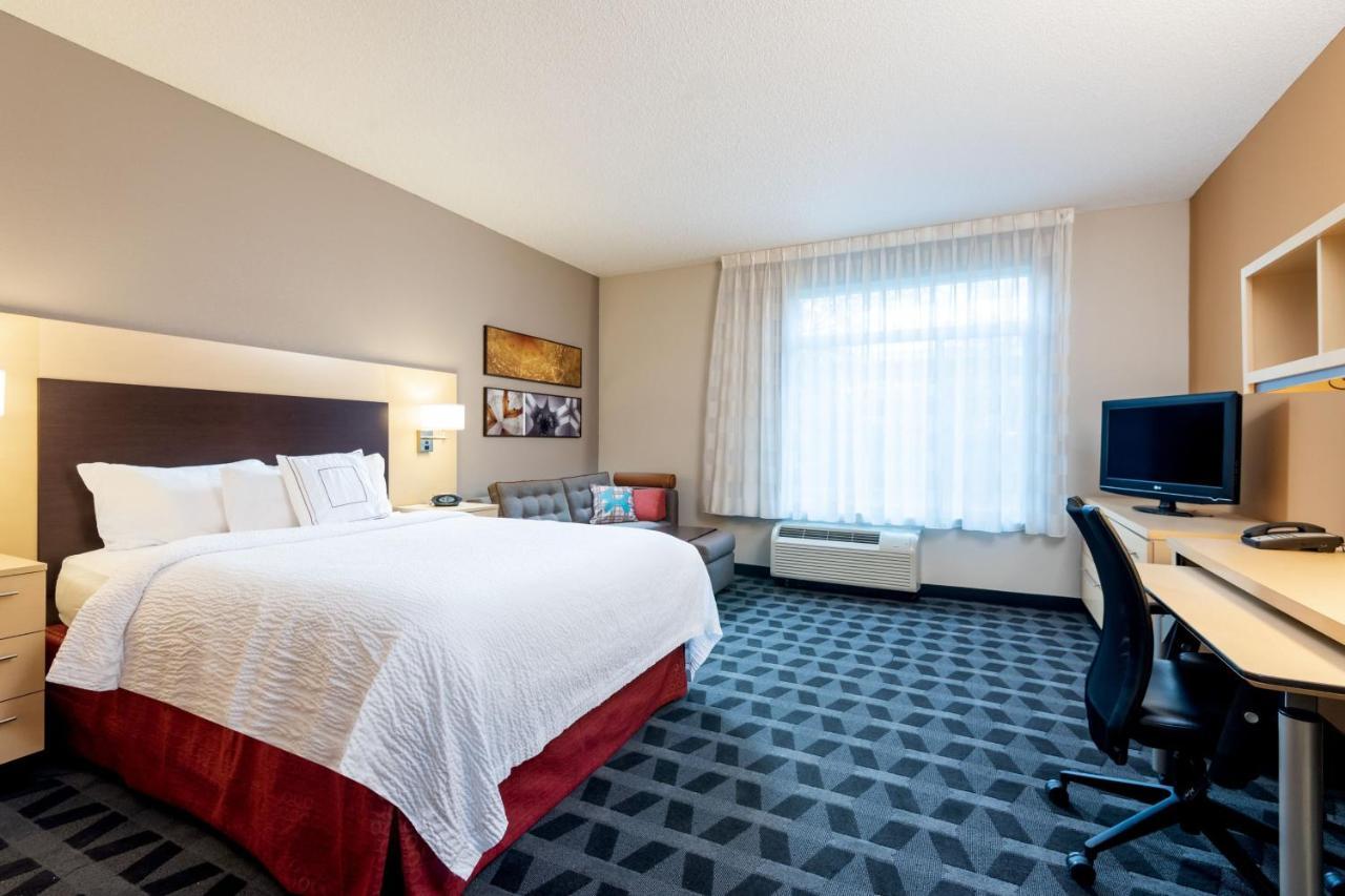 Towneplace Suites By Marriott Charlotte Мурсвілл Екстер'єр фото