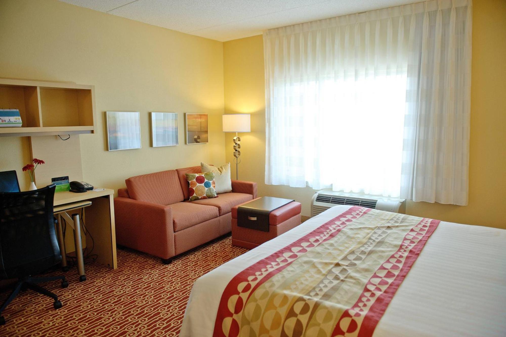 Towneplace Suites By Marriott Charlotte Мурсвілл Екстер'єр фото